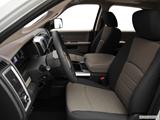  Front seats from Drivers Side photo